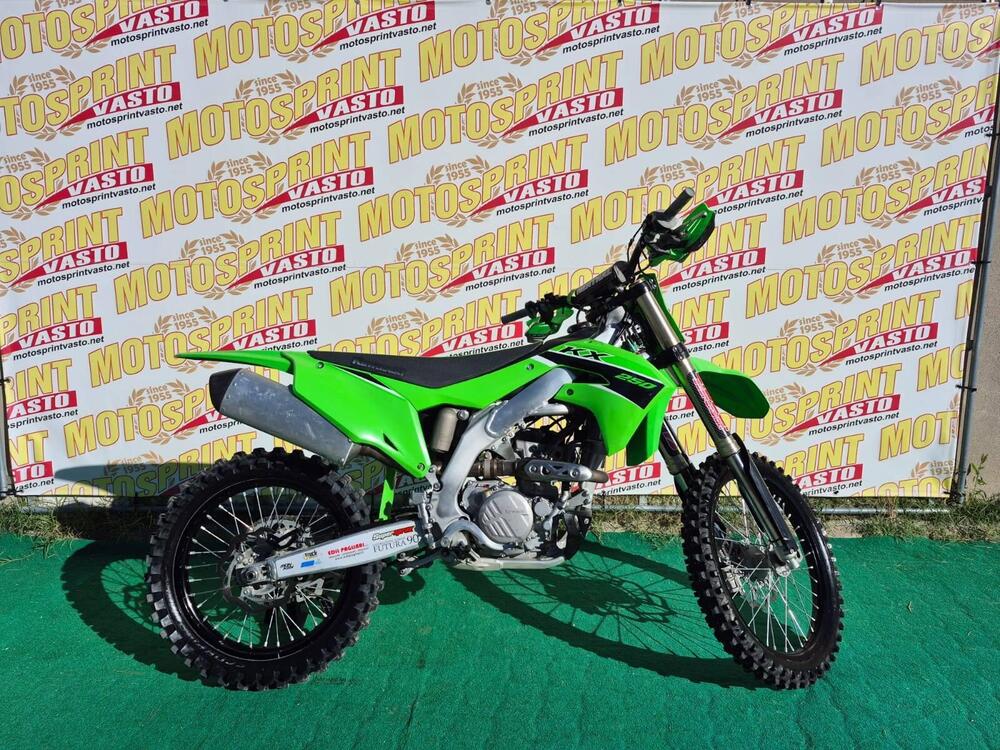 Kawasaki KX 250 F (2023)