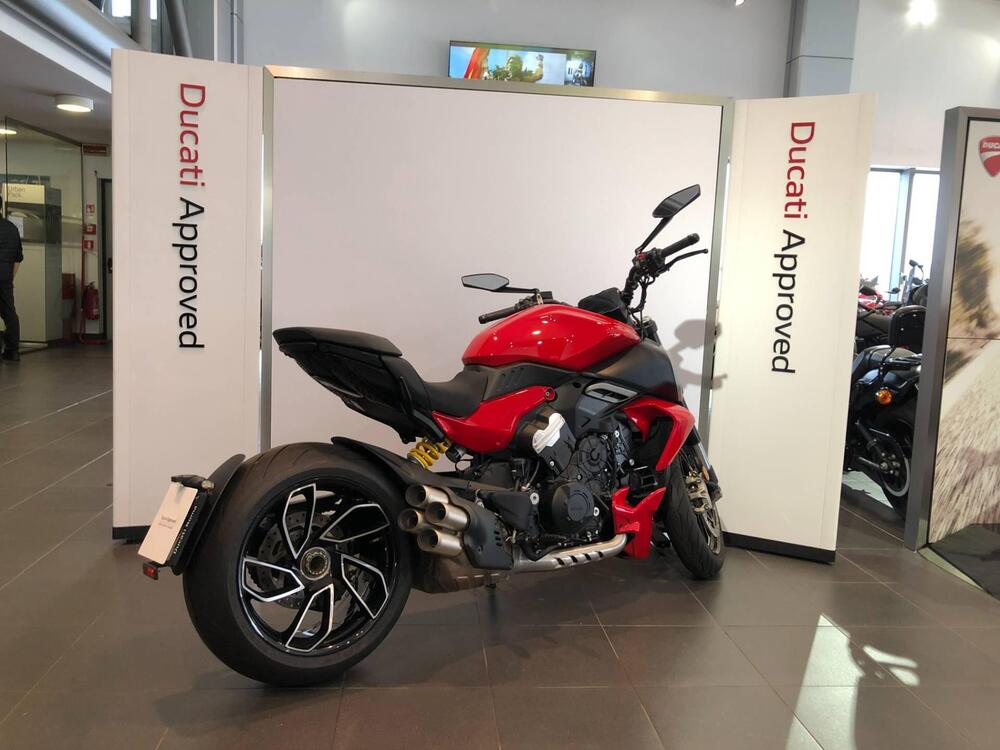 Ducati Diavel V4 (2023 - 24) (2)