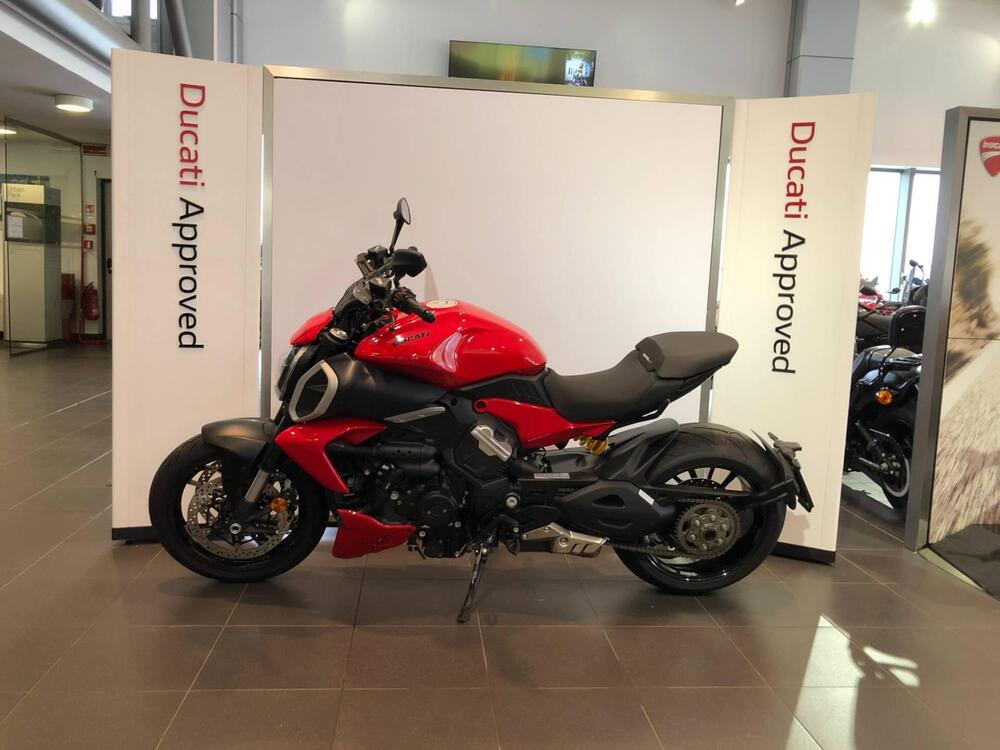 Ducati Diavel V4 (2023 - 24) (4)