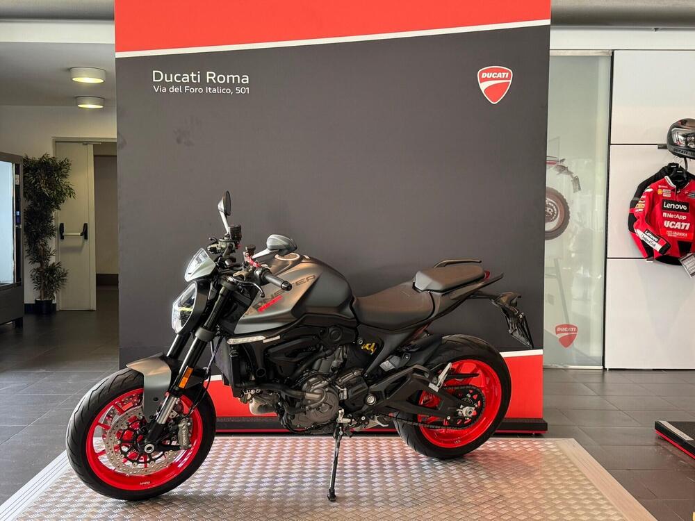 Ducati Monster 937 + (2021 - 24) (3)