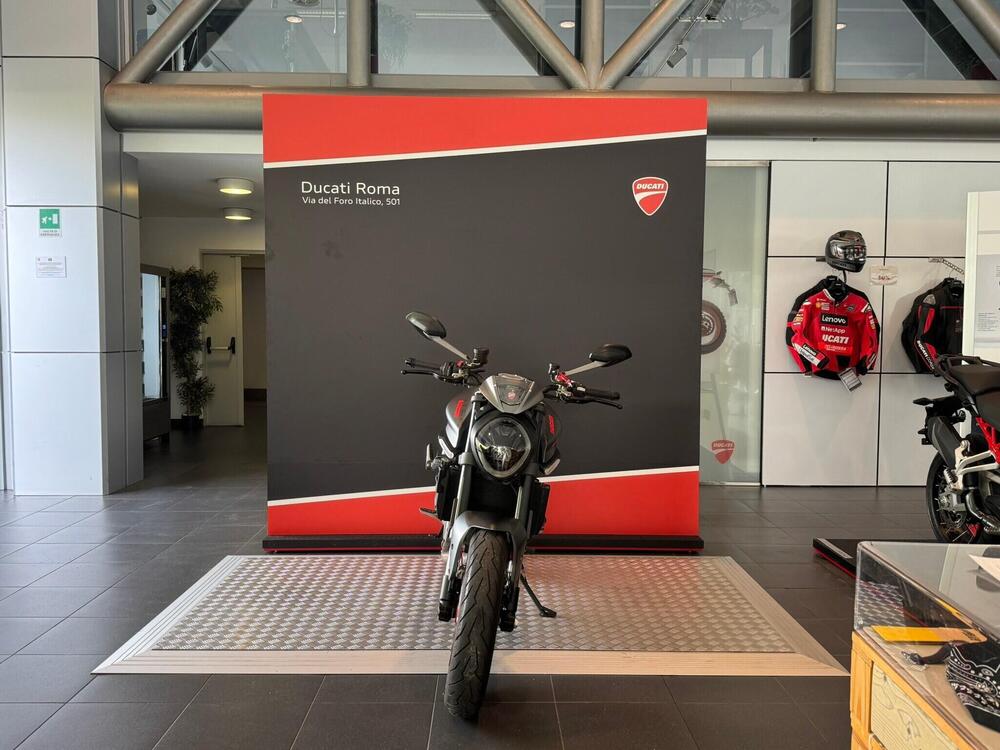 Ducati Monster 937 + (2021 - 24) (2)