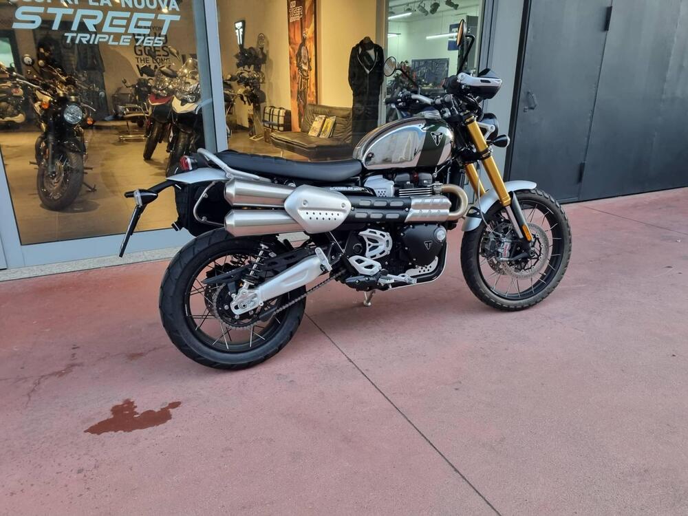 Triumph Scrambler 1200 XE Chrome Edition (2023) (4)