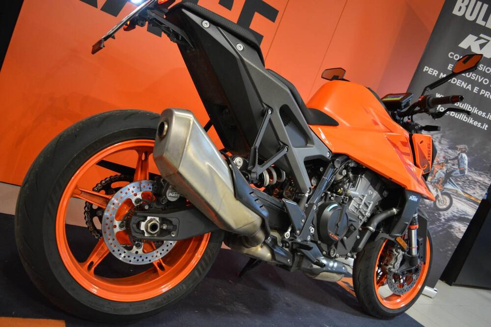 KTM 990 Duke (2024) (3)