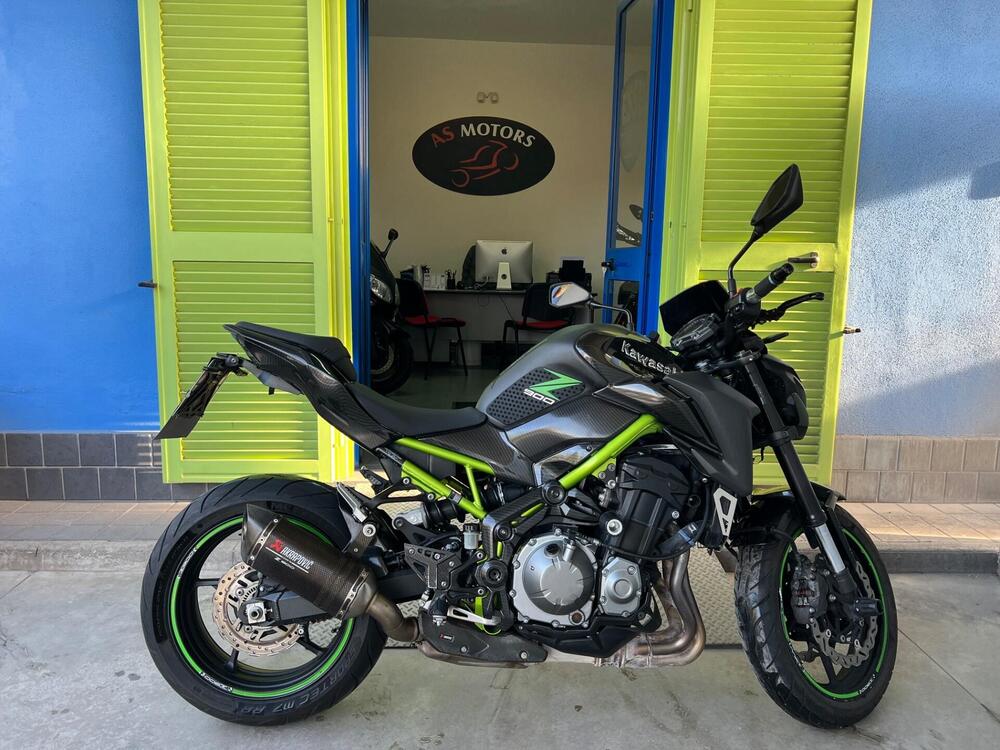 Kawasaki Z 900 (2017 - 18) (4)