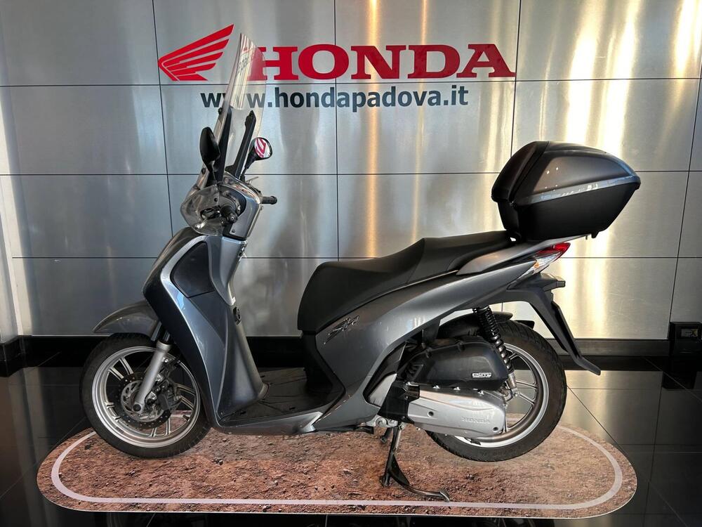 Honda SH 125 i ABS (2013 - 17) (4)