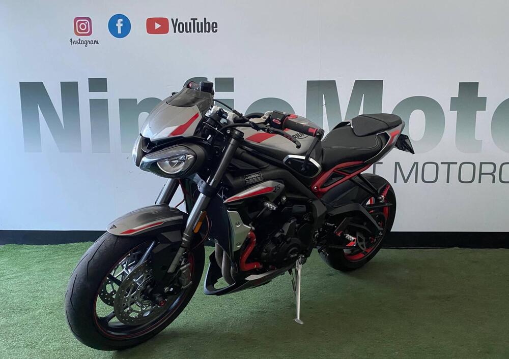 Triumph Street Triple RS (2020 - 22) (3)