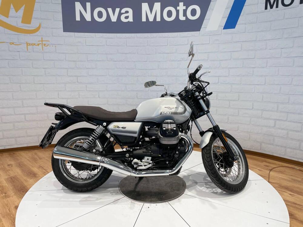 Moto Guzzi V7 Special (2021 - 24) (3)