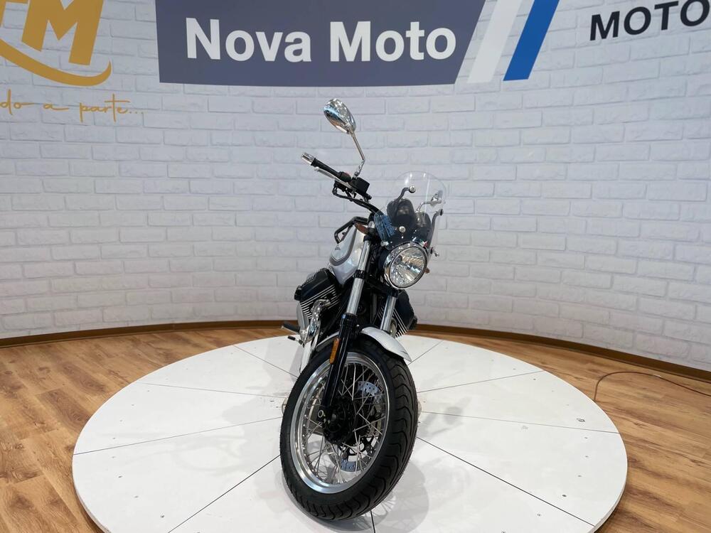 Moto Guzzi V7 Special (2021 - 24) (2)