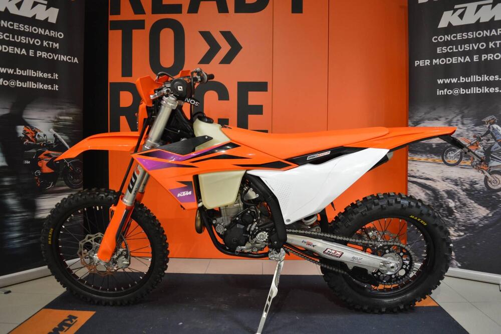 KTM 350 EXC-F (2024) (2)