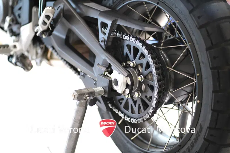 Ducati DesertX (2022 - 25) (13)