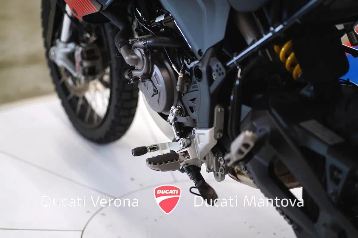 Ducati DesertX (2022 - 25) (14)