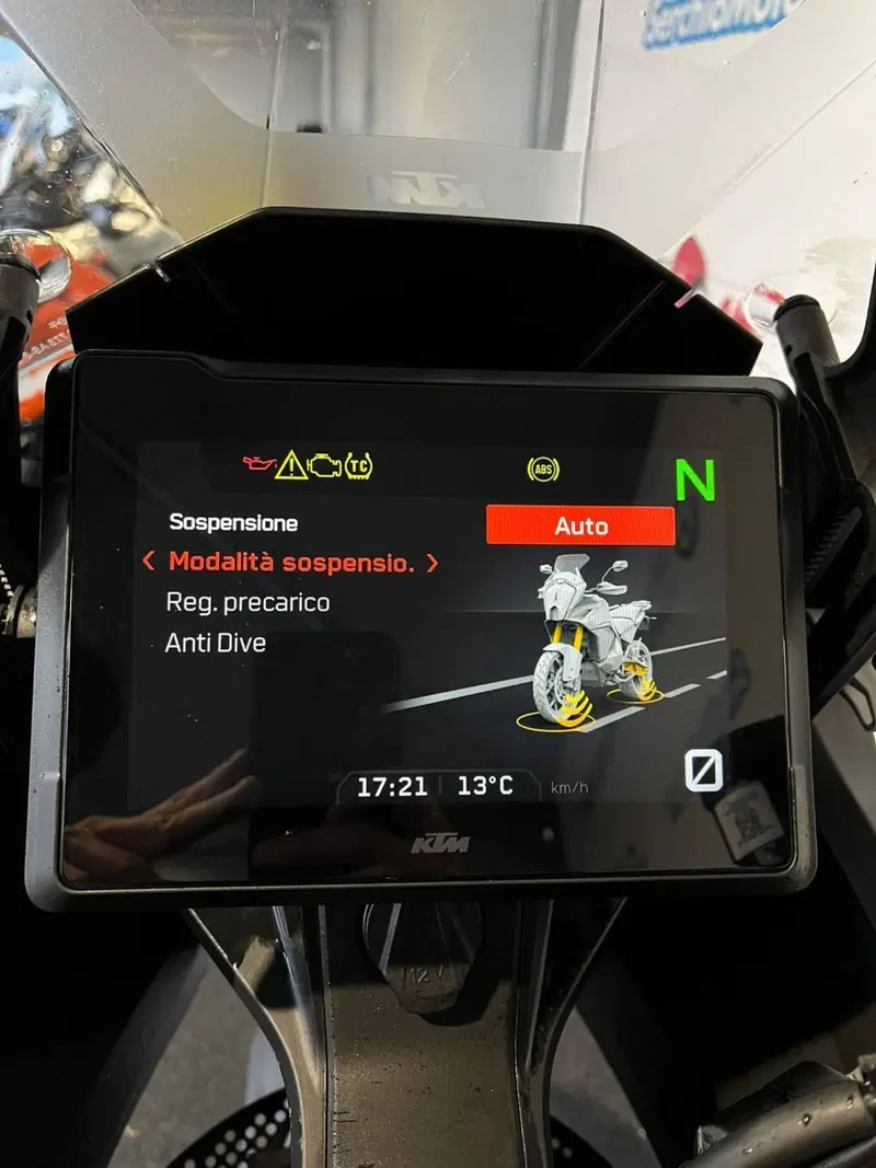 KTM 1290 Super Adventure S (2022 - 25) (7)