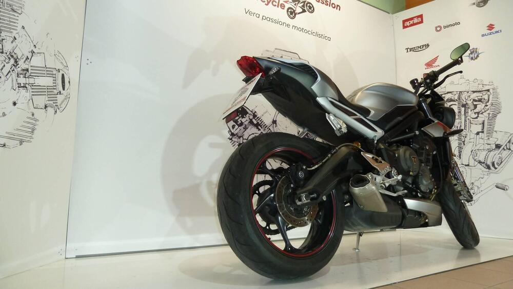 Triumph Street Triple RS (2017 - 19) (3)