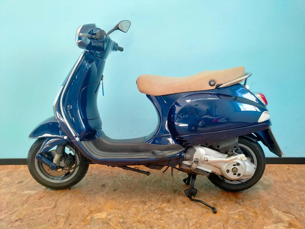 Vespa LX 125 (2005 - 11) (4)