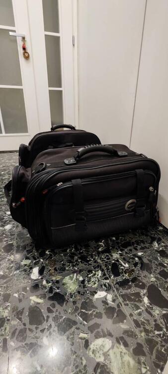 Givi Voyager bag (2)