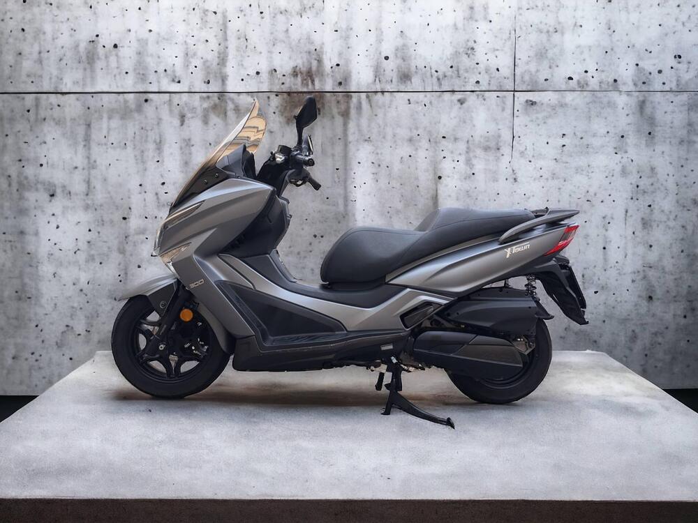 Kymco X-Town 300i ABS (2016 - 20) (2)