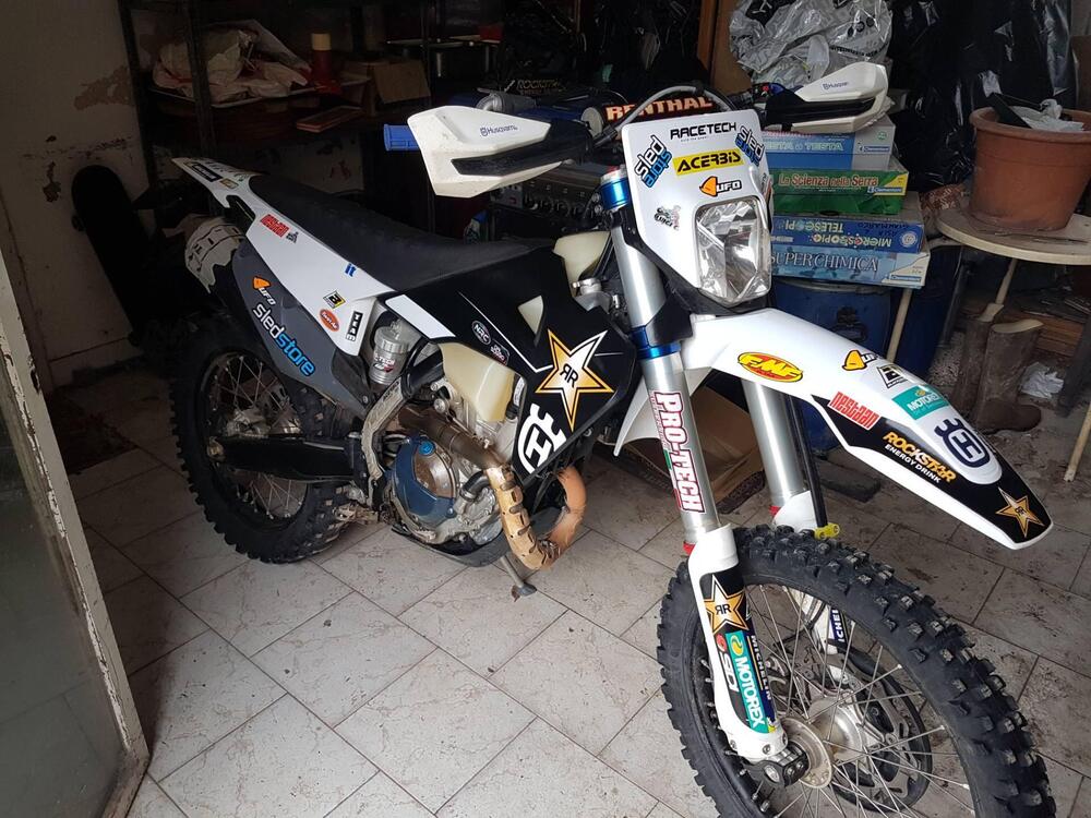 Husqvarna FE 350 Rockstar Edition (2022) (4)