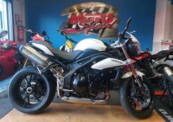 Triumph Speed Triple 1050 (2011 - 13) usata