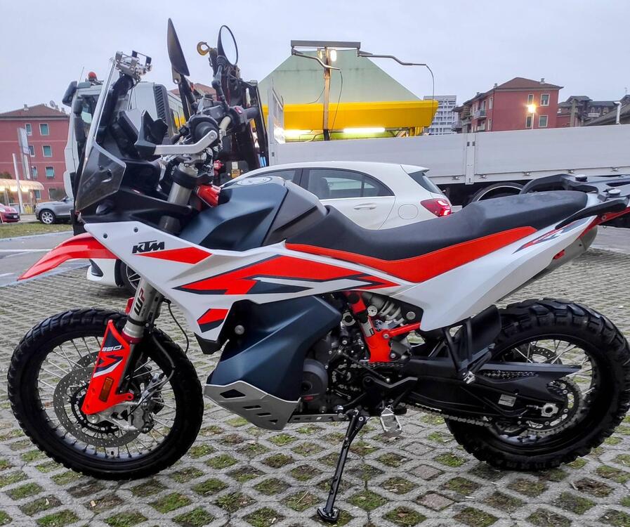 KTM 890 Adventure R (2023 - 24) (3)