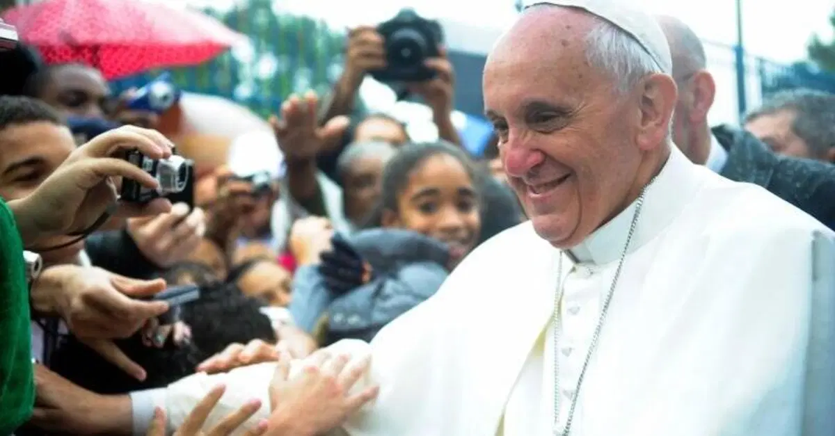 Papa Francesco: "La mia vecchia moto non funziona bene"