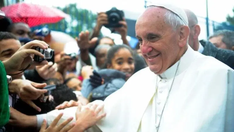 Papa Francesco: "La mia vecchia moto non funziona bene"