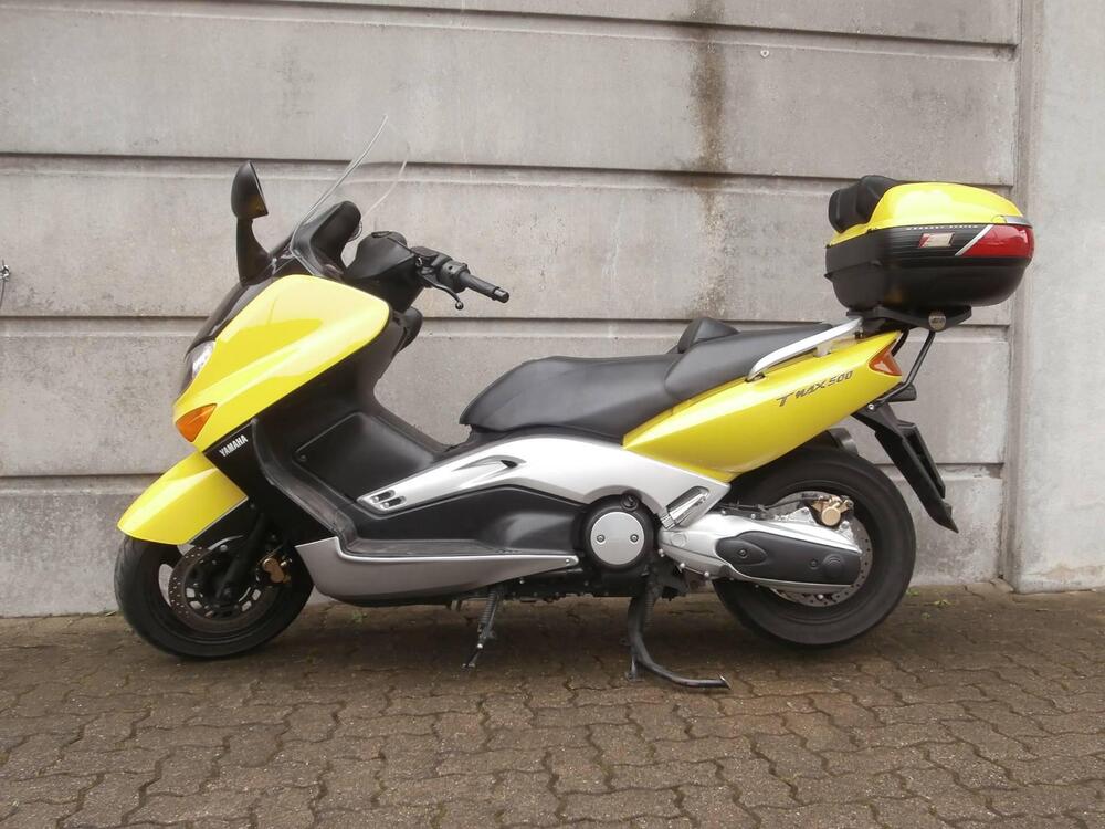 Yamaha T-Max 500 (2001 - 03) (2)