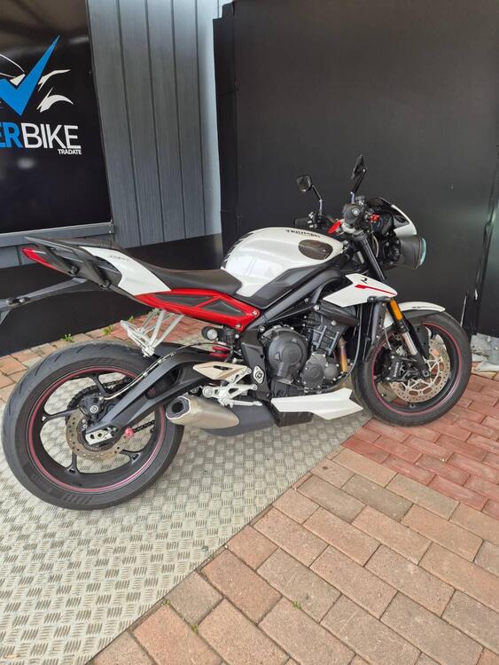 Triumph Street Triple R (2017 - 20) (5)