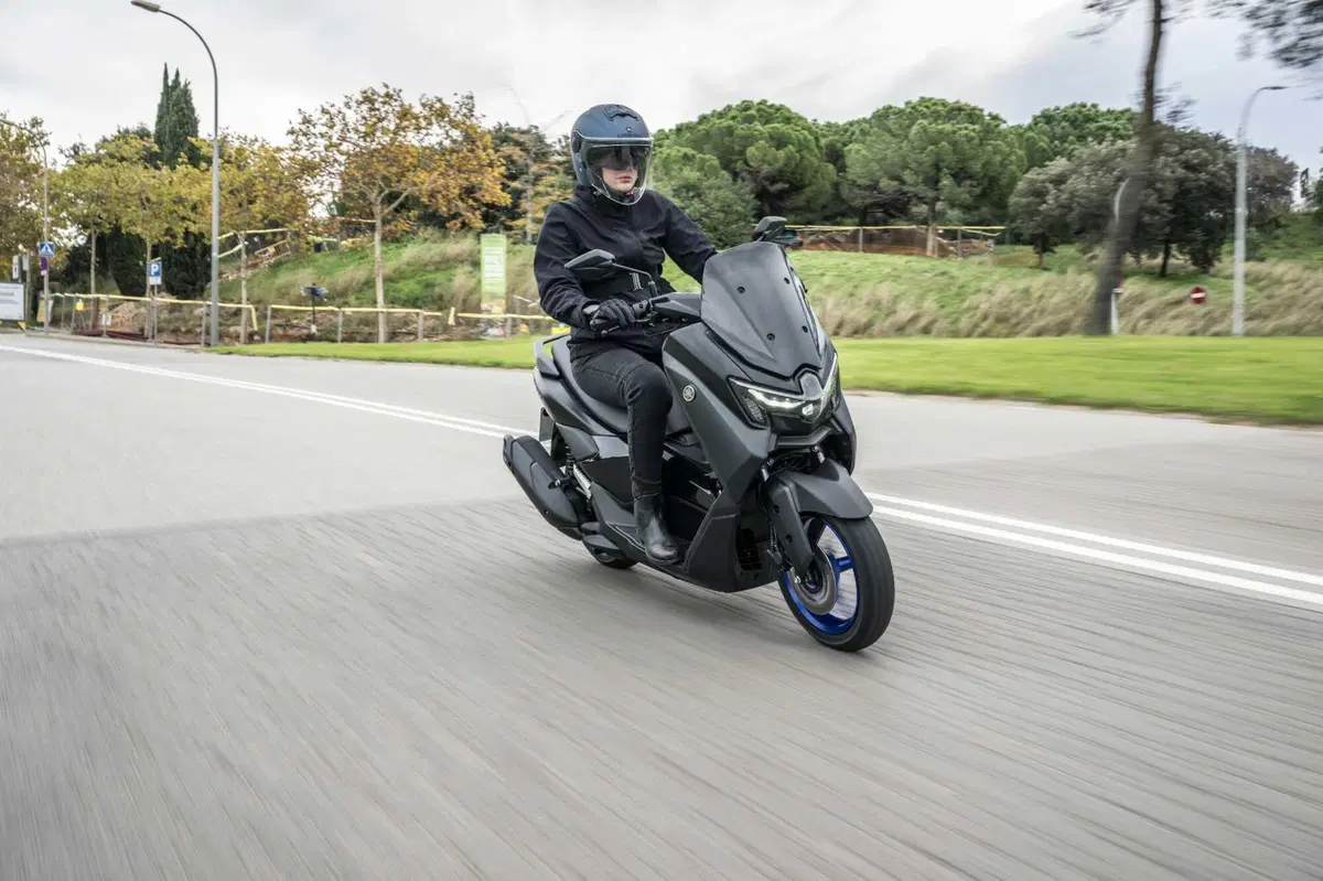 Yamaha NMax 125 TEST: pronto per il nuovo Codice della Strada! (4)