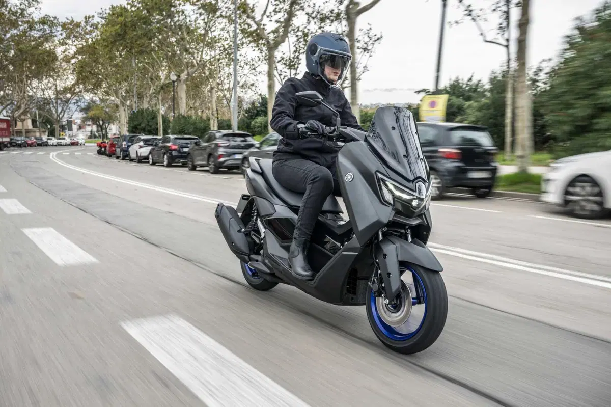 Yamaha NMax 125 TEST: pronto per il nuovo Codice della Strada! (9)