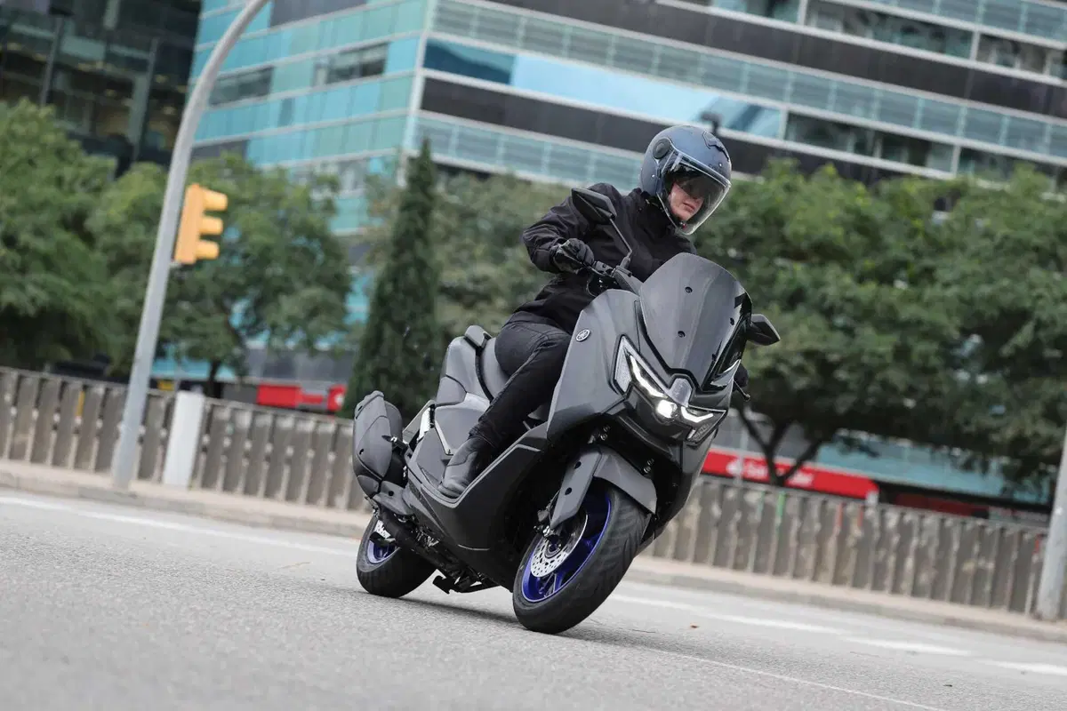 Yamaha NMax 125 TEST: pronto per il nuovo Codice della Strada! (5)