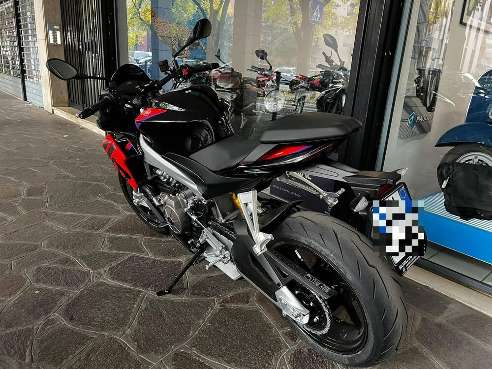 Aprilia Tuono 660 Factory (2022 - 24) (3)