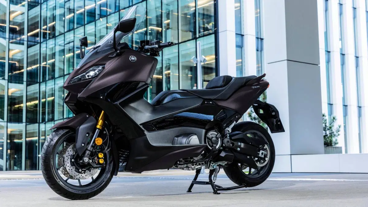 Yamaha T-Max 560 Tech Max (2022 - 24) (10)