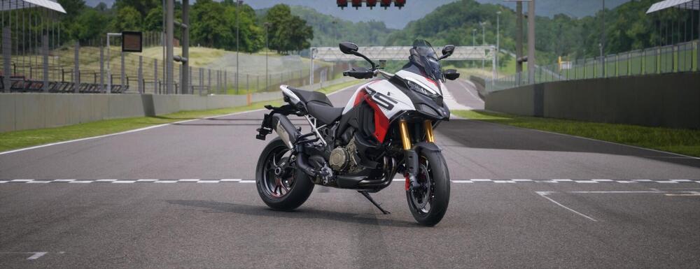 Ducati Multistrada V4 RS (2024) (3)