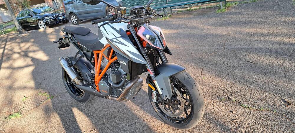 KTM 1290 Super Duke R (2019)