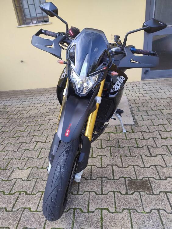 Aprilia Dorsoduro 1200 ABS (2012 - 15) (2)