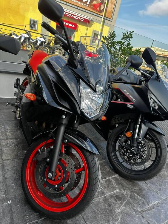 Yamaha XJ6 Diversion F (2010 - 16) (2)