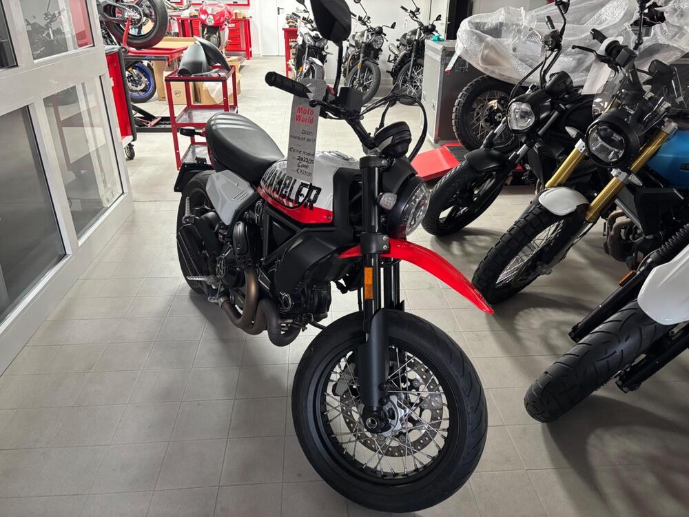 Ducati Scrambler 800 Urban Motard (2022) (2)