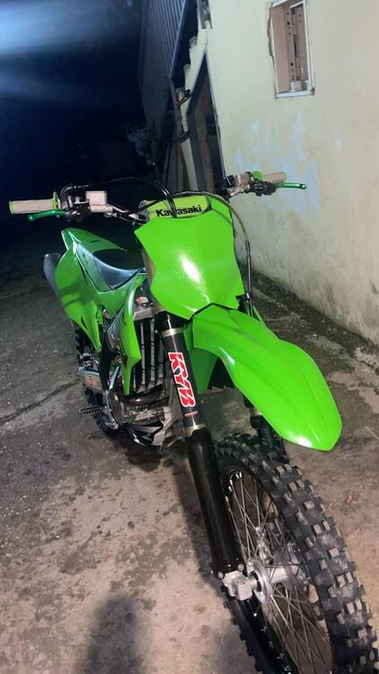 Kawasaki KX 250 F (2022)