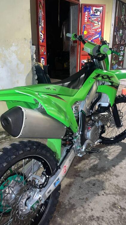 Kawasaki KX 250 F (2022) (3)