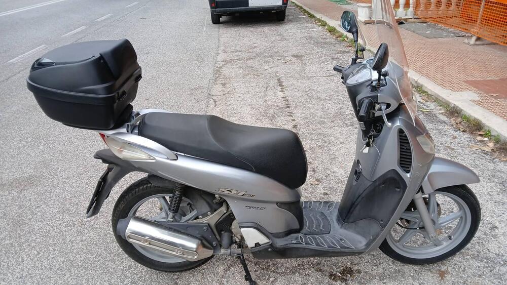 Honda SH 150 i (2005 - 08) (3)