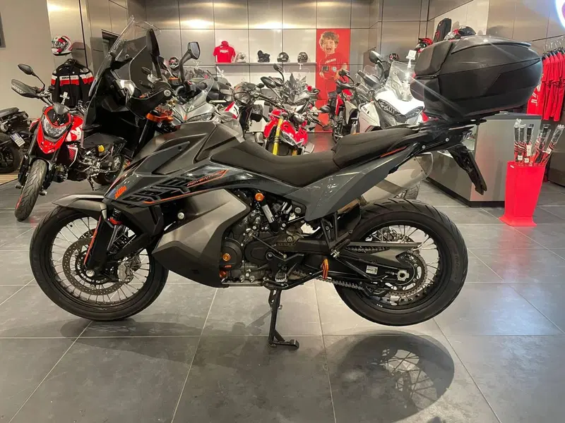 KTM 890 Adventure (2022)