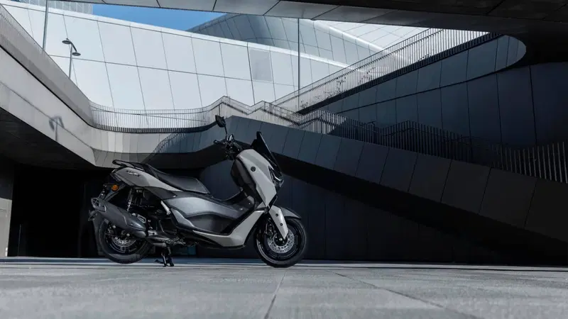 Yamaha N-Max 125 Tech Max (2025 - 26) (10)