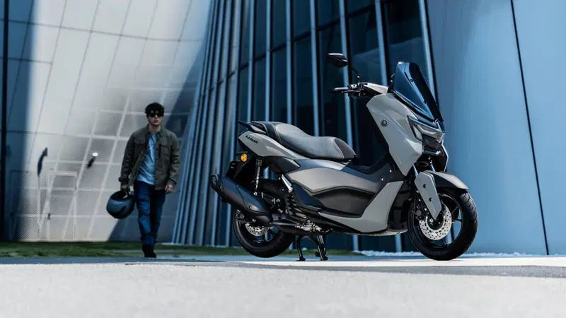 Yamaha N-Max 125 Tech Max (2025 - 26) (14)