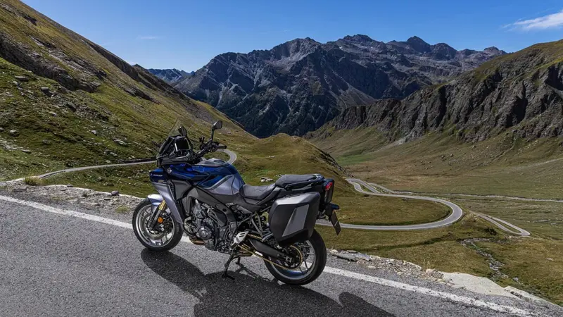 Yamaha Tracer 9 GT+ Y-AMT (2025 - 26) (12)