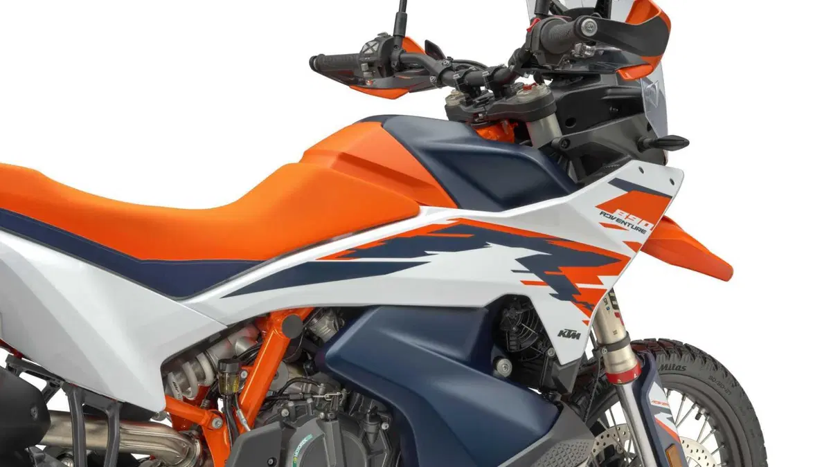 KTM 890 Adventure 890 Adventure R (2025 - 26) (5)