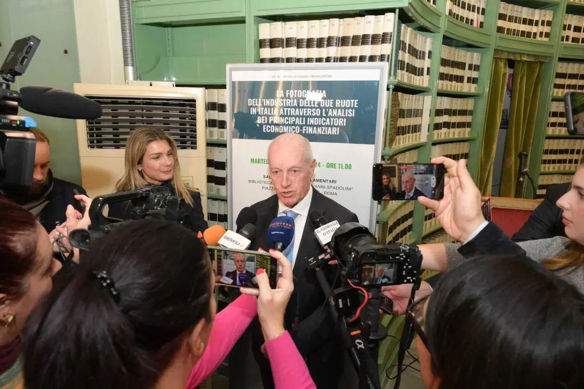 ANCMA mostra al Senato la “foto” della bella realtà italiana delle 2 Ruote. Ma noi lo sapevamo… (19)