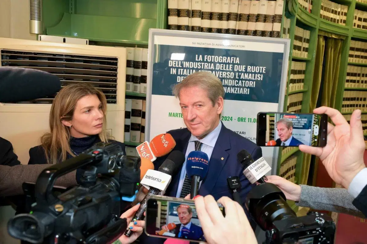 ANCMA mostra al Senato la “foto” della bella realtà italiana delle 2 Ruote. Ma noi lo sapevamo… (24)