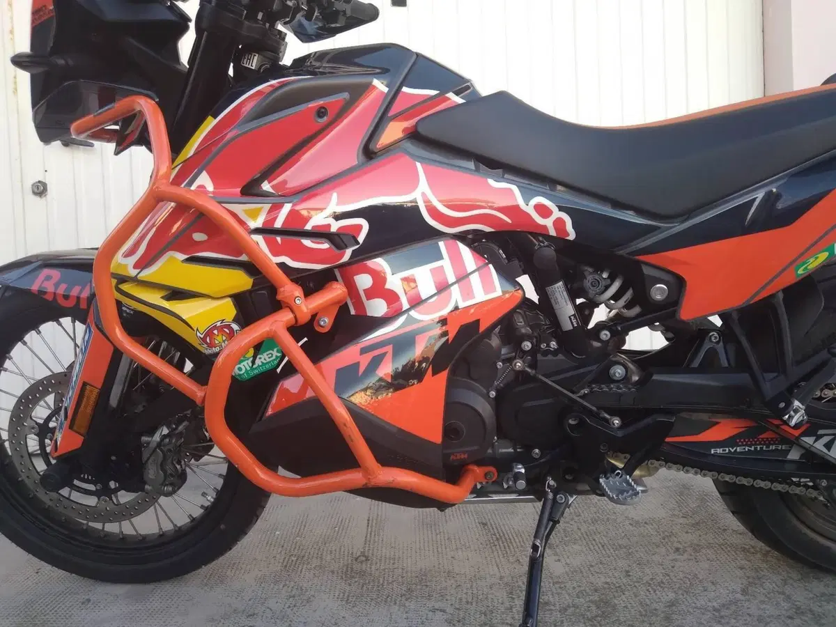 KTM 890 Adventure (2022) (9)