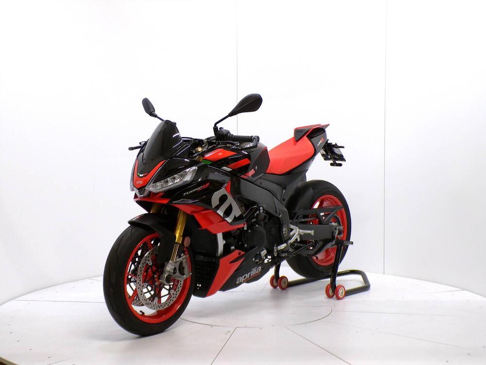 Aprilia Tuono 1100 V4 Factory (2021 - 24) (5)