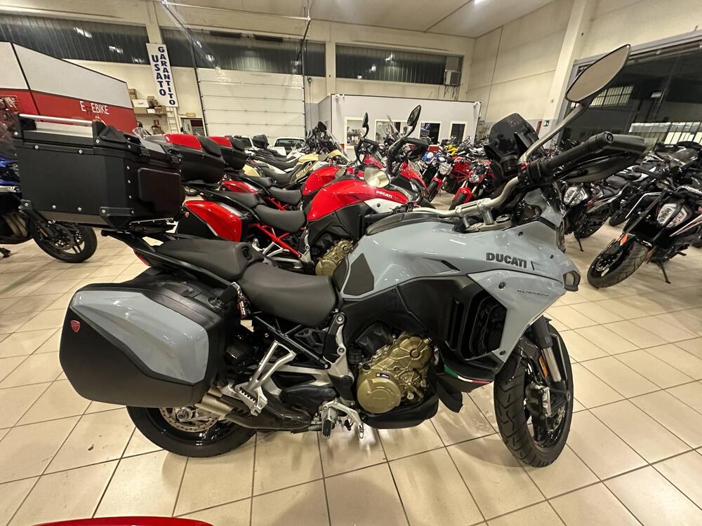 Ducati Multistrada V4 S (2021 - 24) (2)